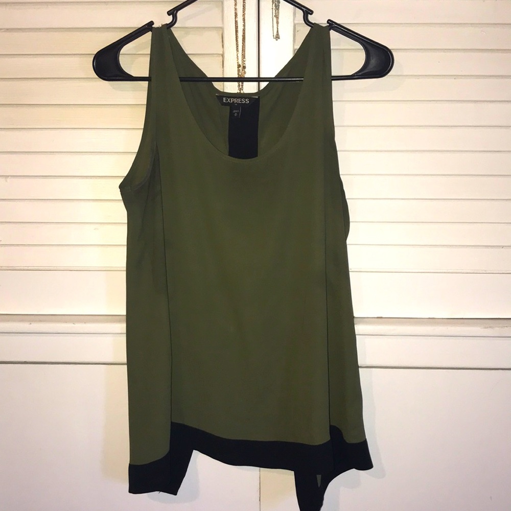 Open-back Tank